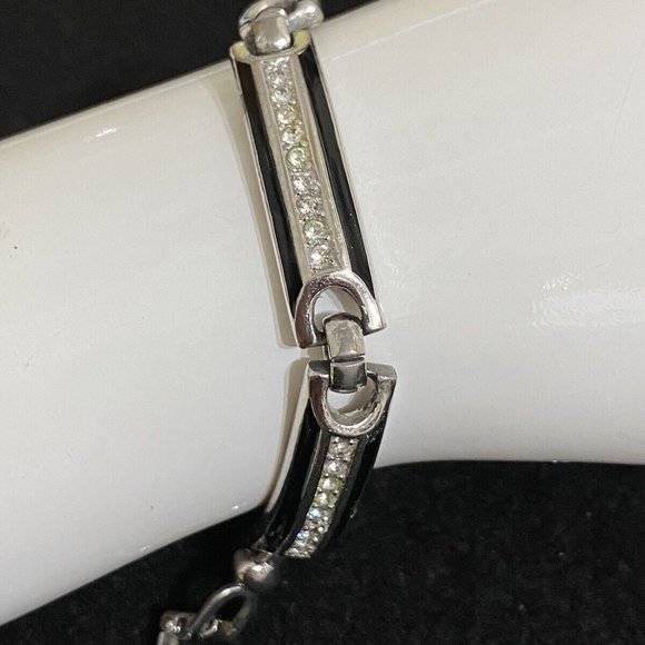 VINTAGE Dior GORGEOUS METALLIC ENAMEL  RHINESTONE LINK BRACELET - Picture 4 of 5